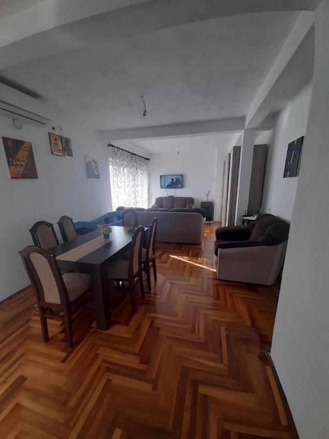 Apartman Boki Τρέμπινιε Εξωτερικό φωτογραφία