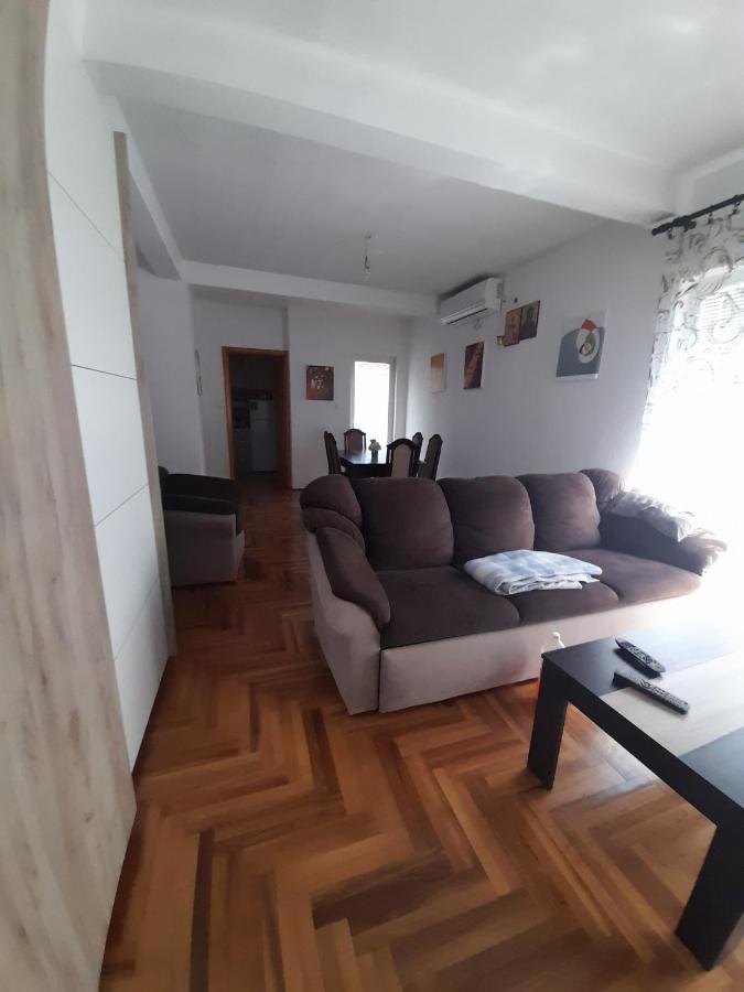 Apartman Boki Τρέμπινιε Εξωτερικό φωτογραφία