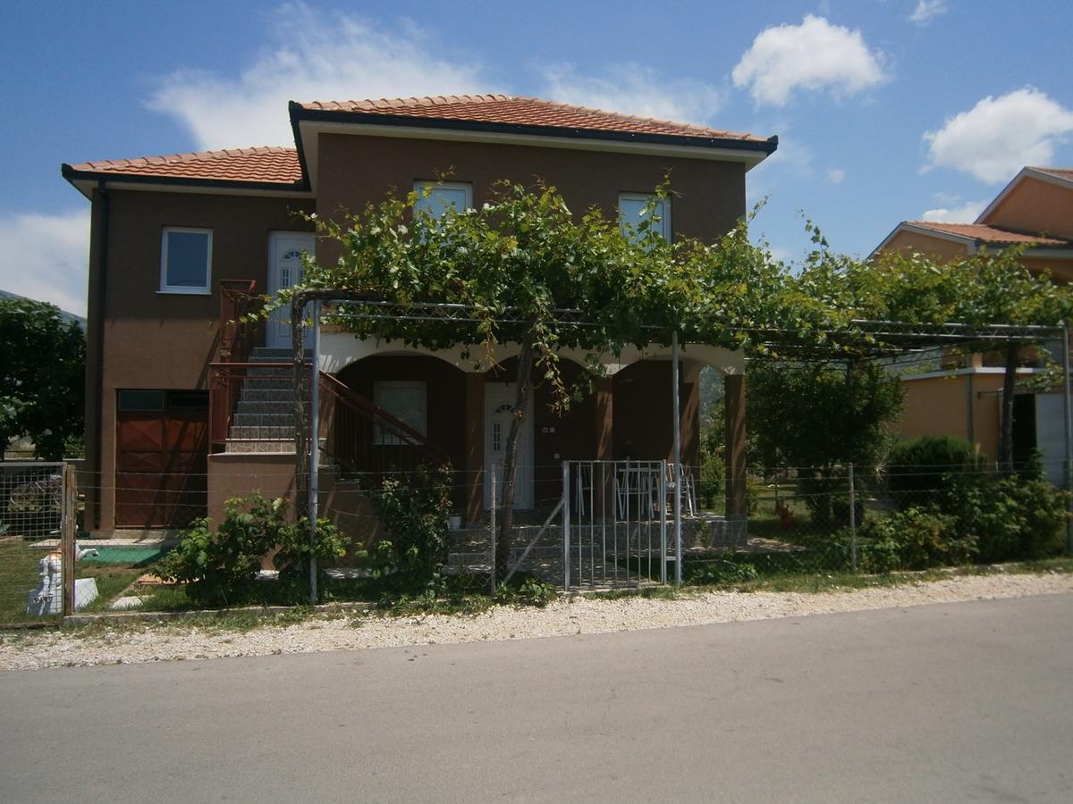 Apartman Boki Τρέμπινιε Εξωτερικό φωτογραφία